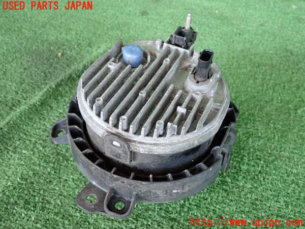 2UPJ-9230511180]BMW ミニ(MINI)クーパーD(XN15)(F56)右フォグ 中古_2