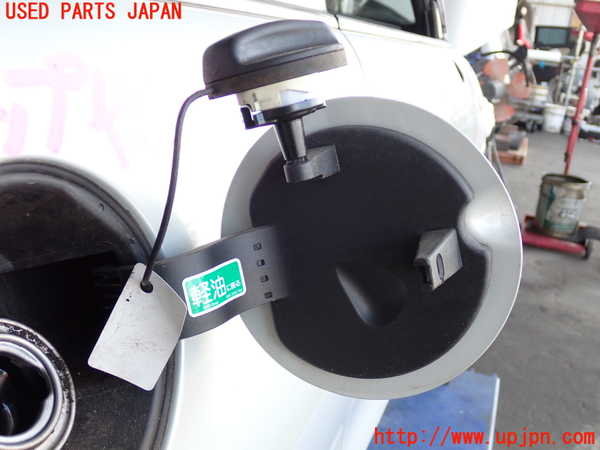2UPJ-9230511690]BMW ミニ(MINI)クーパーD(XN15)(F56)フューエルリッド 中古_2