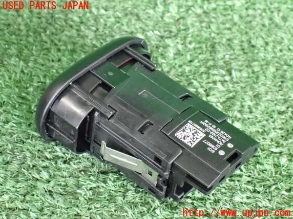 2UPJ-9230516290]BMW ミニ(MINI)クーパーD(XN15)(F56)ハザードスイッチ 中古_2