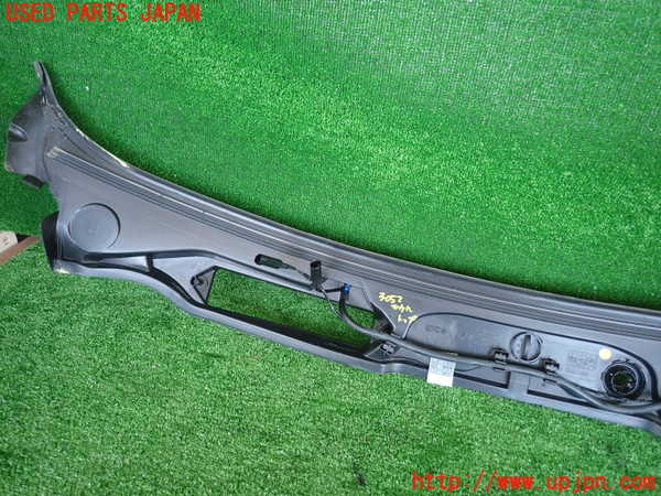 2UPJ-9230521190]BMW 320i(PG20)(E90)カウルトップ 中古_5