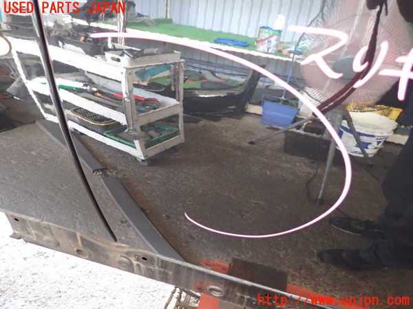 2UPJ-9230521260]BMW 320i(PG20)(E90)左前ドア (43R-00083 M272) 中古_4