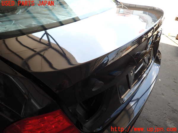 2UPJ-9230521500]BMW 320i(PG20)(E90)トランク 中古_4