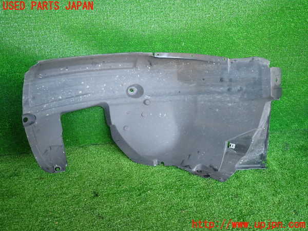 2UPJ-9230521092]BMW 320i(PG20)(E90)左前フェンダーライナー 中古_4