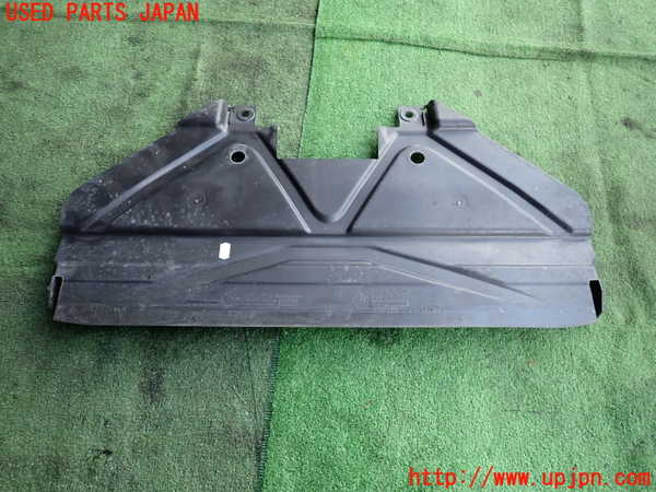 2UPJ-9230521721]BMW 320i(PG20)(E90)アンダーカバー1 中古_2