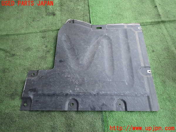 2UPJ-9230521722]BMW 320i(PG20)(E90)アンダーカバー2 中古_2