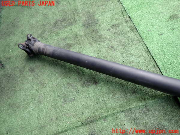 2UPJ-9230523410]BMW 320i(PG20)(E90)リアプロペラシャフト 中古_4