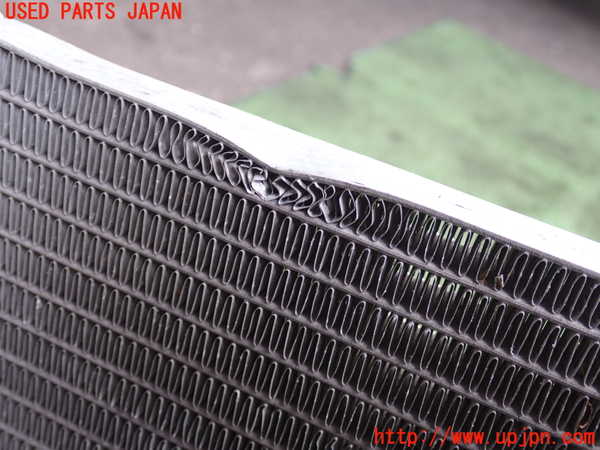 2UPJ-9230526031]BMW 320i(PG20)(E90)エアコンコンデンサー1 中古_4