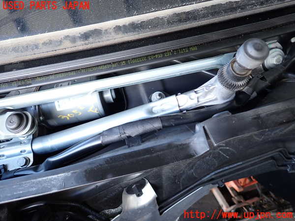 2UPJ-9230526770]BMW 320i(PG20)(E90)フロントワイパーモーター 中古_2