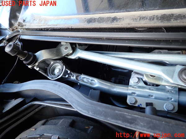 2UPJ-9230526770]BMW 320i(PG20)(E90)フロントワイパーモーター 中古_3