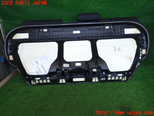 2UPJ-9230527385]BMW 320i(PG20)(E90)リアシート 中古_3