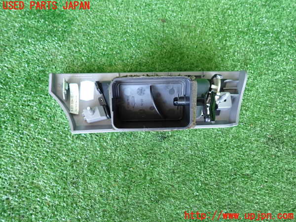2UPJ-9230527526]BMW 320i(PG20)(E90)エアコン吹き出し口1 右 中古_3