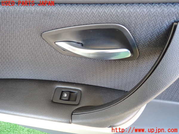 2UPJ-9230521324]BMW 320i(PG20)(E90)左後ドア内張り 中古_3