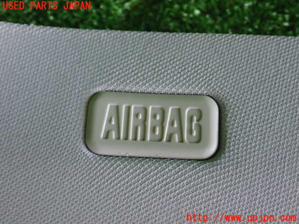 2UPJ-9230527660]BMW 320i(PG20)(E90)左フロントピラートリム 中古_2