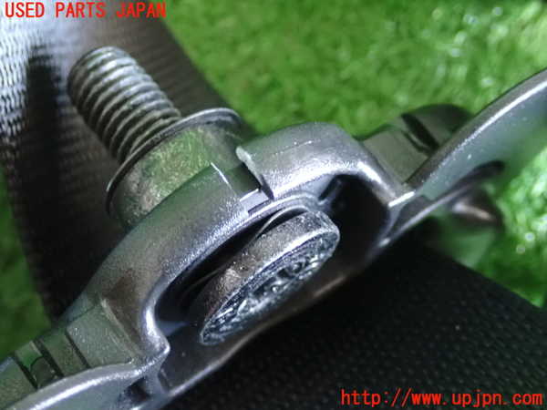 2UPJ-9230527045]BMW 320i(PG20)(E90)運転席シートベルト 中古_4