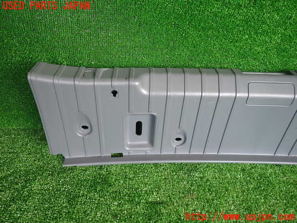 2UPJ-9230527692]BMW 320i(PG20)(E90)内装トリム類2 中古_3