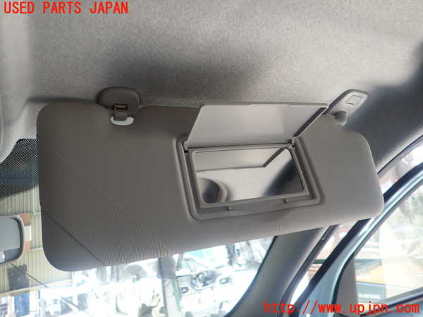 1UPJ-9230537625]ルノー・トゥインゴ(AHH4B)室内サンバイザー右側 中古_3