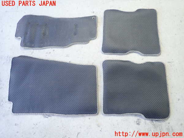 1UPJ-9230547800]RX-8(SE3P)フロアマット 中古_3