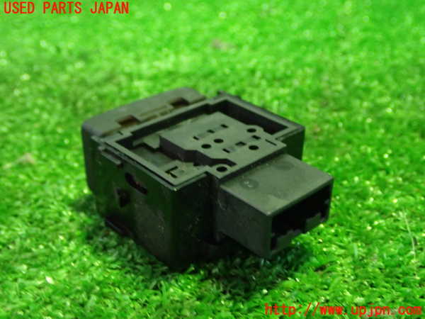 1UPJ-9230556307]フェアレディZ(Z33)スイッチ2 (VDC OFF) 中古_3
