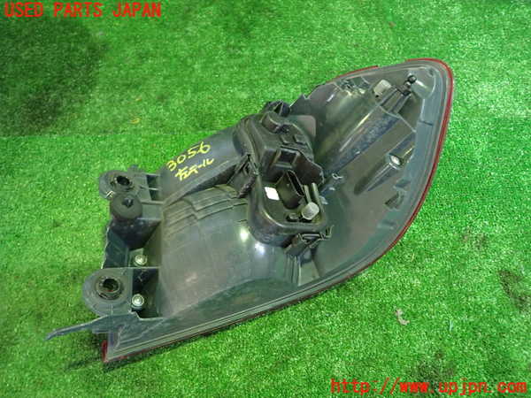 1UPJ-9230561536]BMW 420i クーペ Mスポーツ(3N20 F32)左テールランプ 中古_5