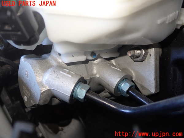 1UPJ-9230564050]BMW 420i クーペ Mスポーツ(3N20 F32)ブレーキマスターシリンダー 中古_2