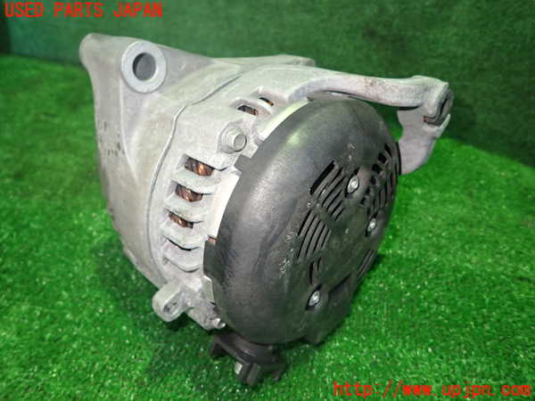 1UPJ-9230566015]BMW 420i クーペ Mスポーツ(3N20 F32)オルタネーター(ダイナモ) 中古_4