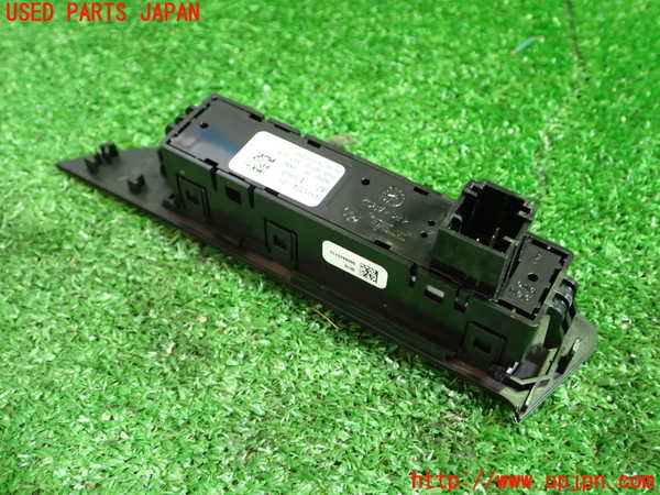 1UPJ-9230566309]BMW 420i クーペ Mスポーツ(3N20 F32)スイッチ4 (VSC OFF) 中古_2