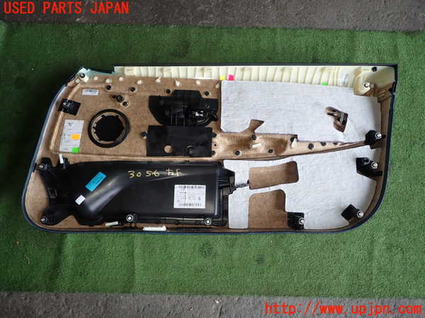 1UPJ-9230561264]BMW 420i クーペ Mスポーツ(3N20 F32)左ドア内張り 中古_4