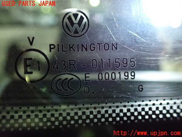 5UPJ-9230571382]VW ゴルフ トゥーラン(1TCZD)左クォーターガラス 中古 PILKINGTON 43R-011595_2