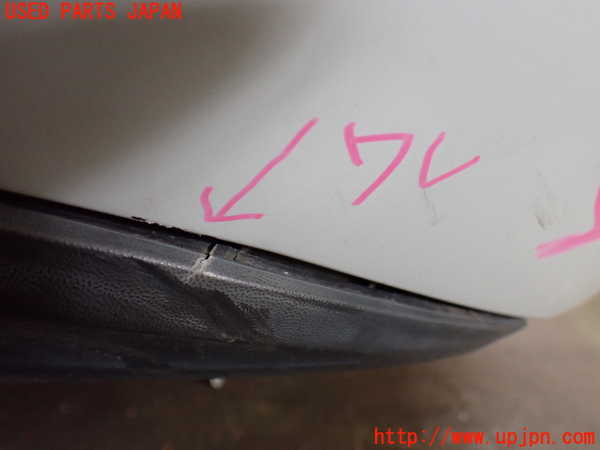 5UPJ-9230571610]VW ゴルフ トゥーラン(1TCZD)リアバンパー 中古_4