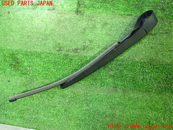 5UPJ-9230571661]VW ゴルフ トゥーラン(1TCZD)リアワイパーアーム1 中古_2