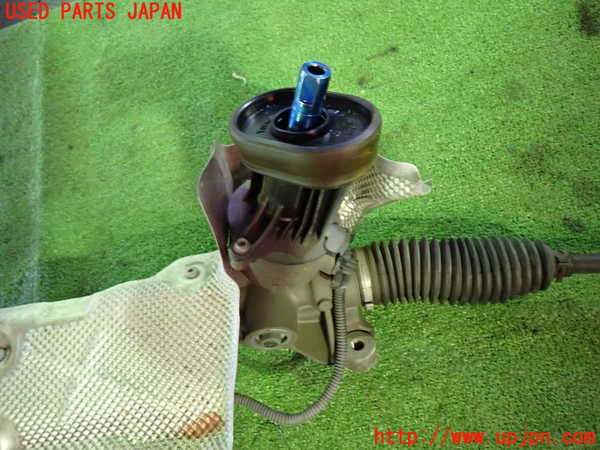 5UPJ-9230574235]VW ゴルフ トゥーラン(1TCZD)パワステギアボックス 中古_3