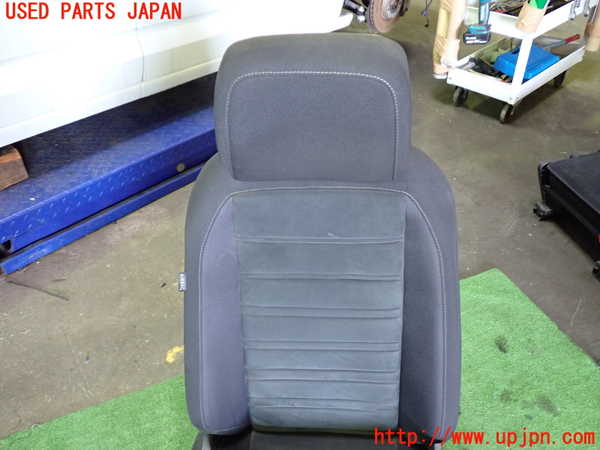 5UPJ-9230577035]VW ゴルフ トゥーラン(1TCZD)運転席シート 中古_2