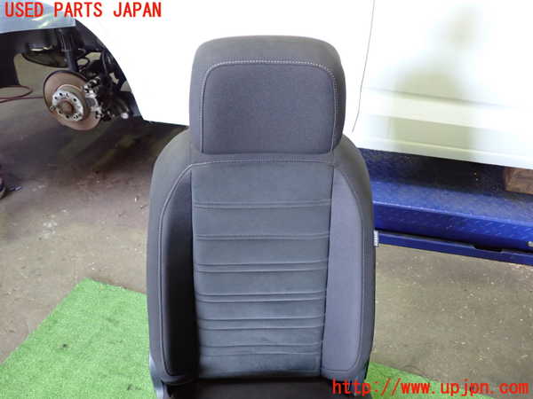 5UPJ-9230577065]VW ゴルフ トゥーラン(1TCZD)助手席シート 中古_2