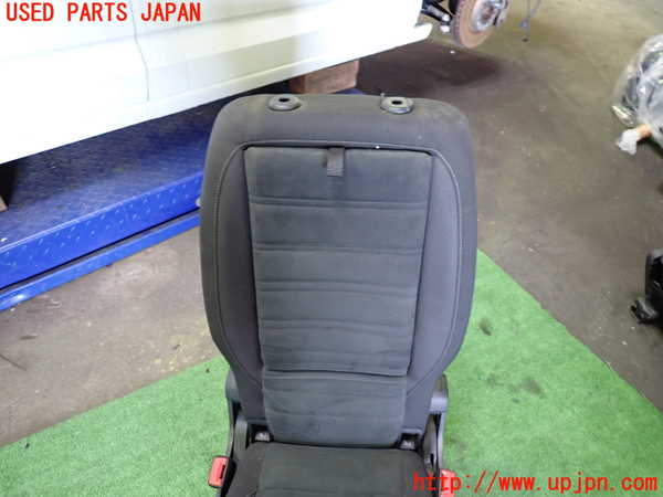 5UPJ-9230577125]VW ゴルフ トゥーラン(1TCZD)2列目シート 中古_2