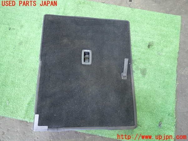 5UPJ-9230577265]VW ゴルフ トゥーラン(1TCZD)左3列目シート 中古_4