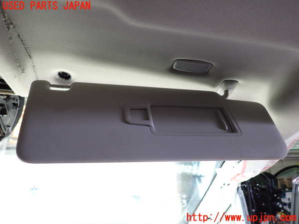 5UPJ-9230577625]VW ゴルフ トゥーラン(1TCZD)室内サンバイザー右側 中古_2