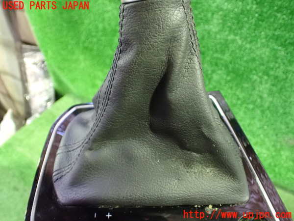 5UPJ-9230577570]VW ゴルフ トゥーラン(1TCZD)シフトノブ 中古_2