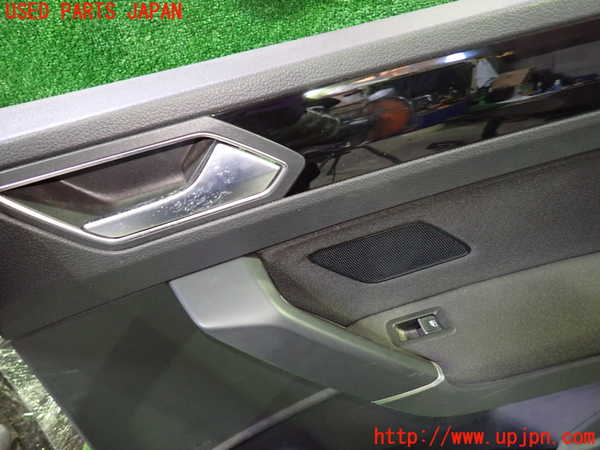 5UPJ-9230571294]VW ゴルフ トゥーラン(1TCZD)右後ドア内張り 中古_2
