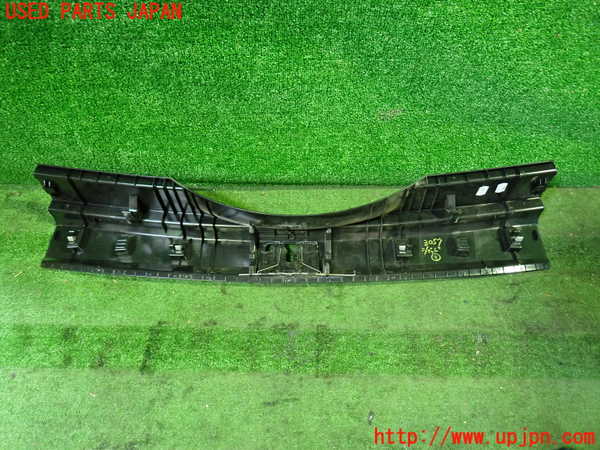 5UPJ-9230577773]VW ゴルフ トゥーラン(1TCZD)ラゲッジトレイ3 中古_2