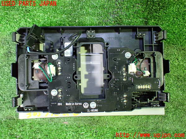 5UPJ-9230576411]VW ゴルフ トゥーラン(1TCZD)ルームランプ1 中古_2