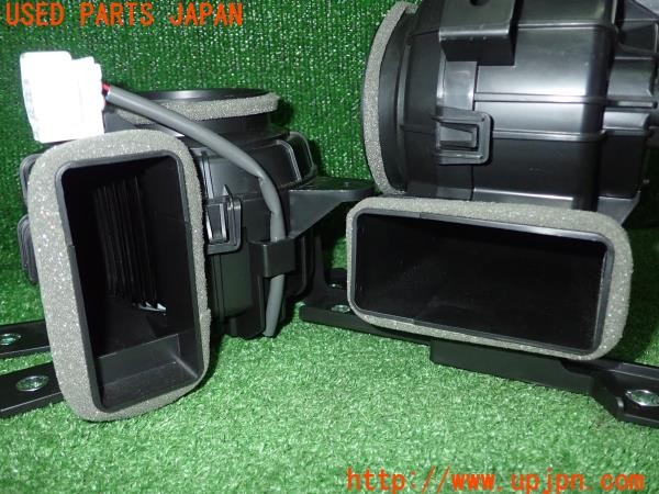 3UPJ=9230580566]プリウスPHV(ZVW52)前期 バッテリークーリングファン G9230-47090/G9230-47101 冷却 ブロア 中古_4