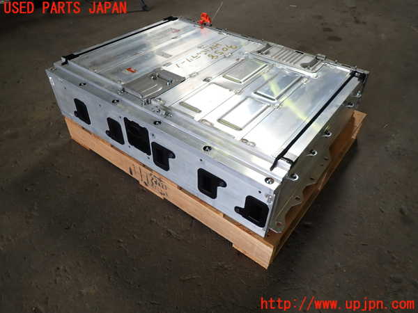 1UPJ-9230586911]プリウスPHV(ZVW52)ハイブリッドバッテリー1 中古_3