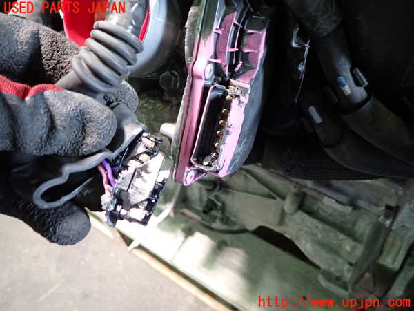 1UPJ-9230592010]プリウスPHV(ZVW52)エンジン 2ZR-FXE 中古_2