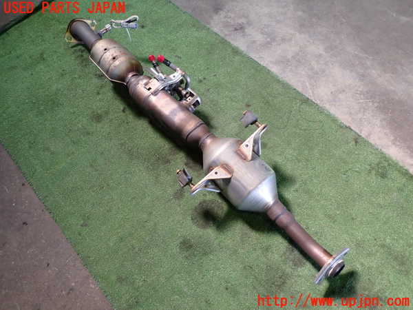 1UPJ-9230592661]プリウスPHV(ZVW52)触媒1 中古_3