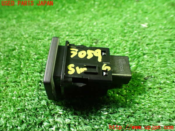 1UPJ-9230596311]プリウスPHV(ZVW52)スイッチ6 (フューエル) 中古_2