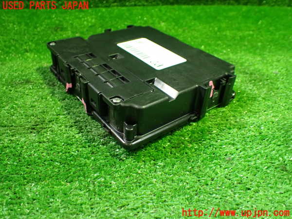 1UPJ-9230596146]プリウスPHV(ZVW52)コンピューター1 (TRANSCEIVER TELEMATICS) 中古_3