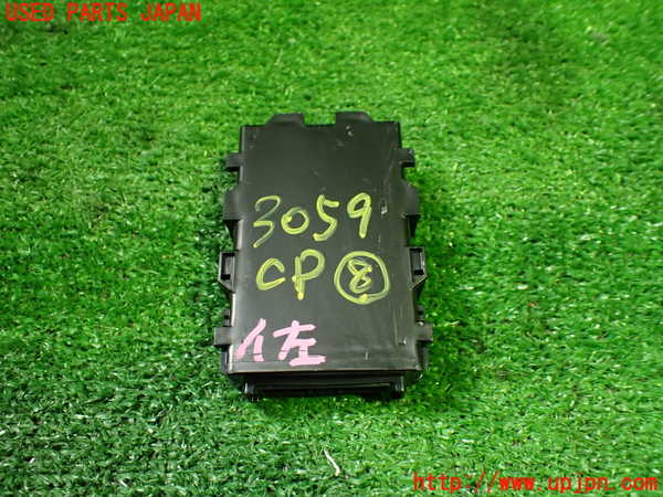 1UPJ-9230596153]プリウスPHV(ZVW52)コンピューター8 (ゲートウェイ) 中古_3