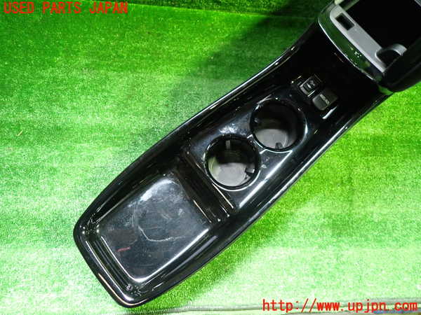 1UPJ-9230597540]プリウスPHV(ZVW52)センターコンソール 中古_2