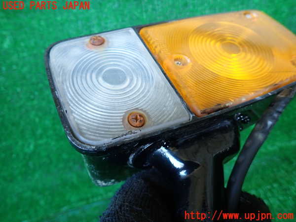 1UPJ-9230601152]三菱ジープ(J53)左コーナーランプ 中古_3