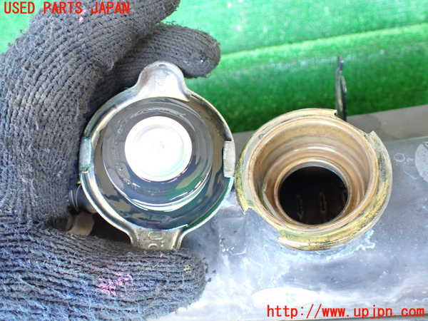 1UPJ-9230602321]三菱ジープ(J53)ラジエーター1 中古_3